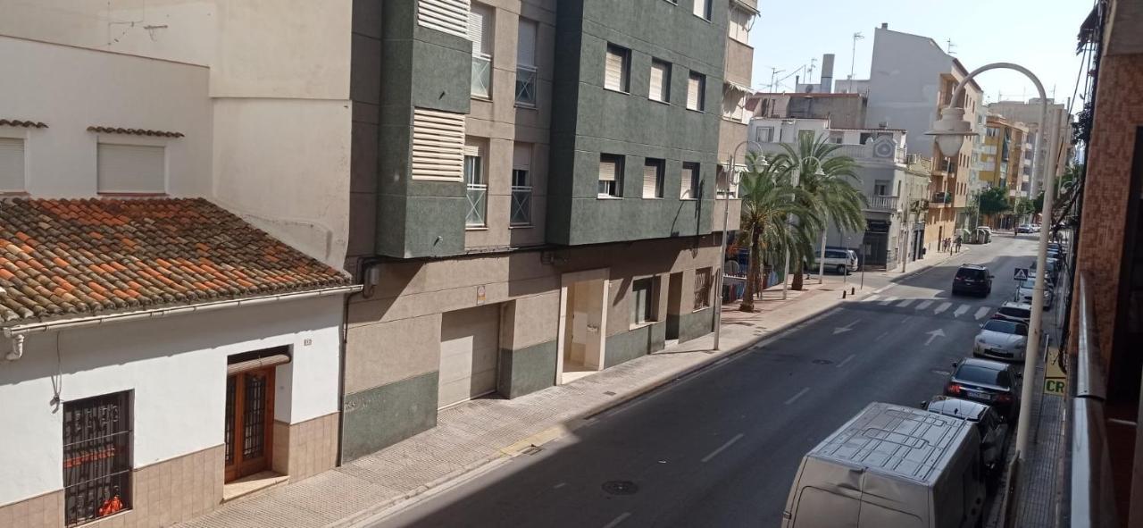 شقة Playa Gandia Con Balcon , Ascensor Y Aire Acondicionado المظهر الخارجي الصورة